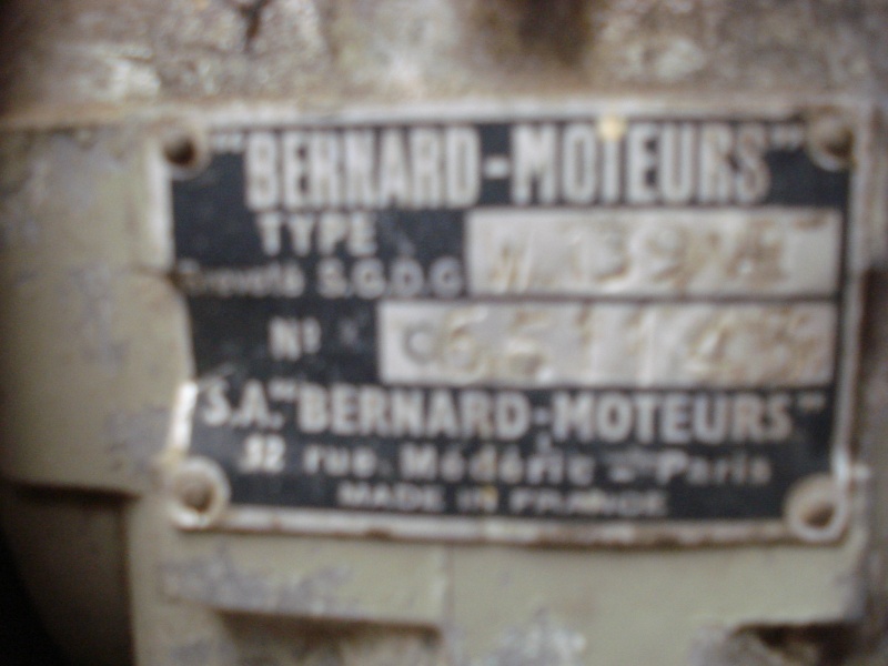 Avis de recherche de motorisation BERNARD MOTEURS - Page 2 Dsc03710