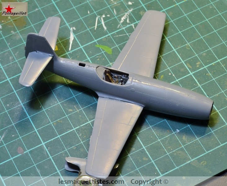 YAK 23 Flora 1/72    Special Hobby - Page 2 024_8013
