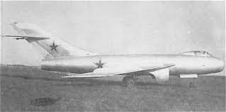 1/72 Yakovlev YAK 210 Amodel Images14
