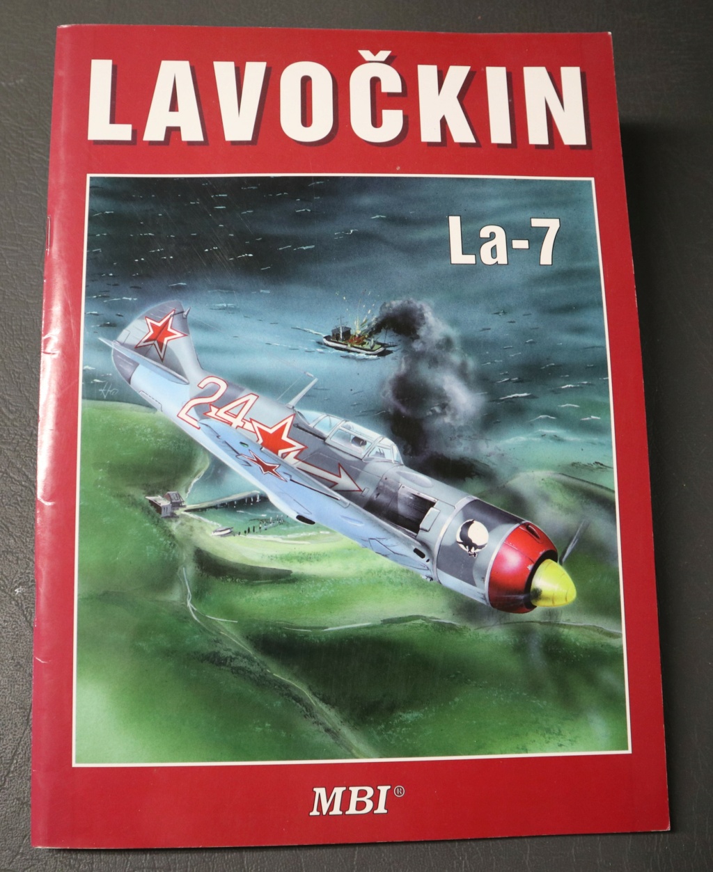 ma lecture .......Documentation sur les avions soviétiques et russes Img_0474