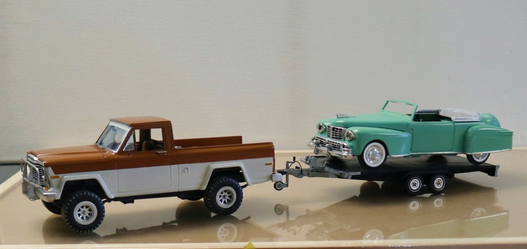 Lincoln Continental 1948 Pyro + Jeep Honcho 1980 Revell 1/25 - Page 28 Img_5711