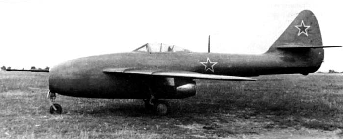 * 1/72    Lavochkine La-160 Strelka   Prop and Jet - Page 5 La-16010