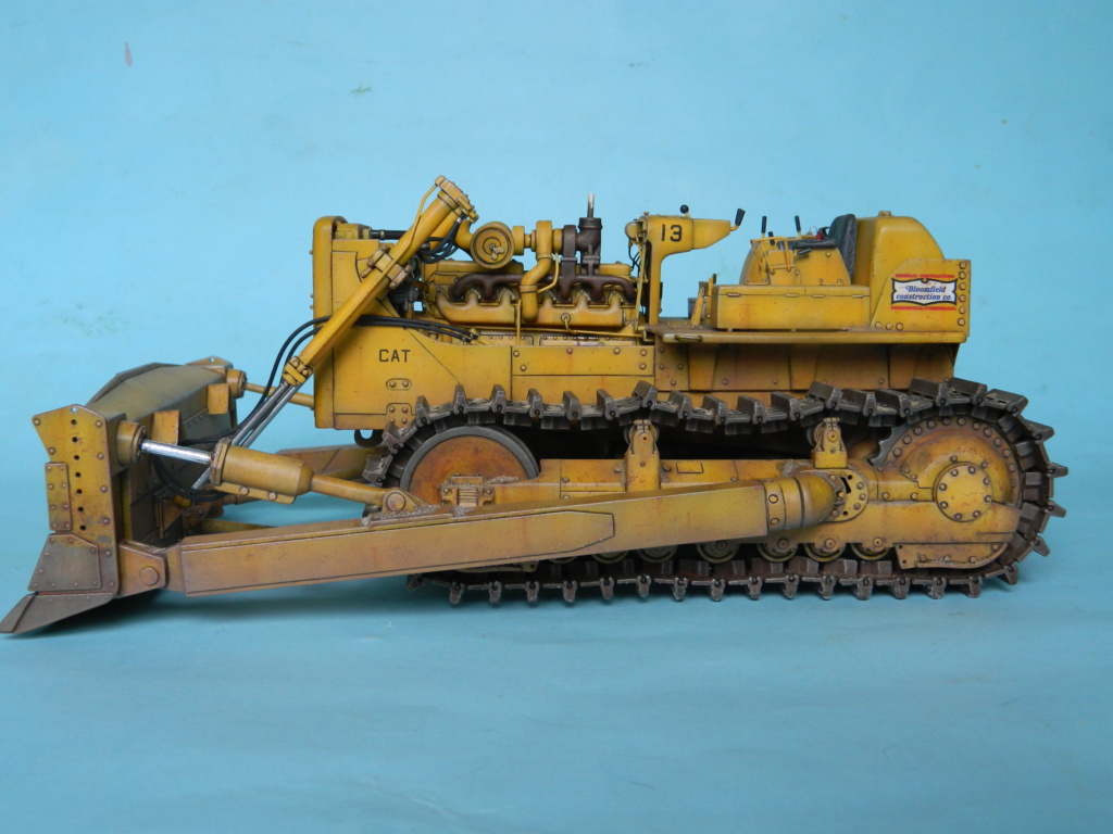 Bulldozer Caterpillar CAT-DH-8 AMT 1/25 par noratlas  13110