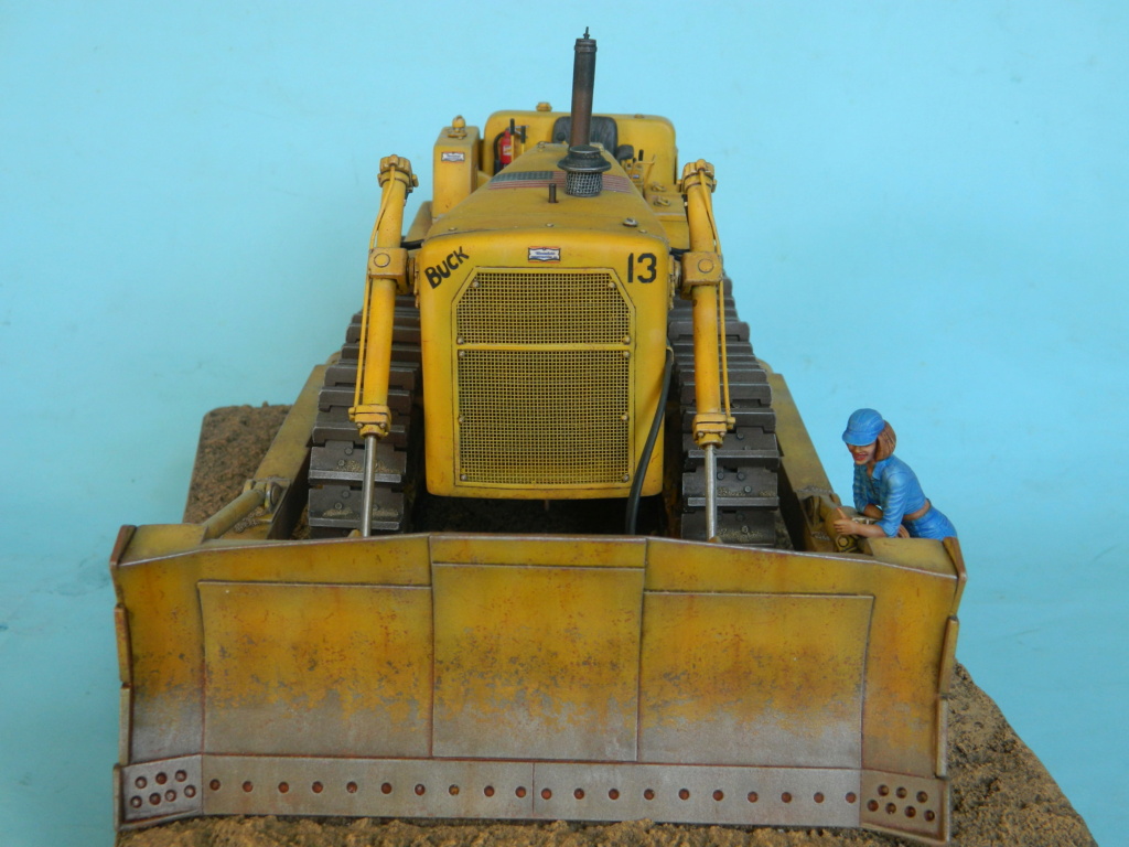 Bulldozer Caterpillar CAT-DH-8 AMT 1/25 par noratlas  14010