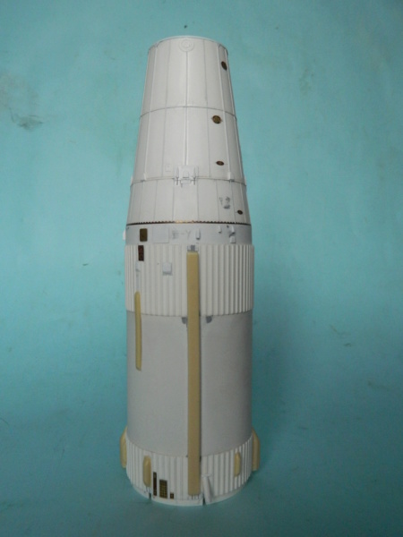 Saturn V Apollo 11 AS-506 [Revell 1/96°] de noratlas 3517