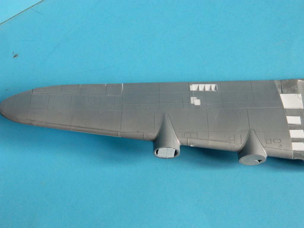 Lockheed Constellation L-049. Heller 1/72. Fini. 3637