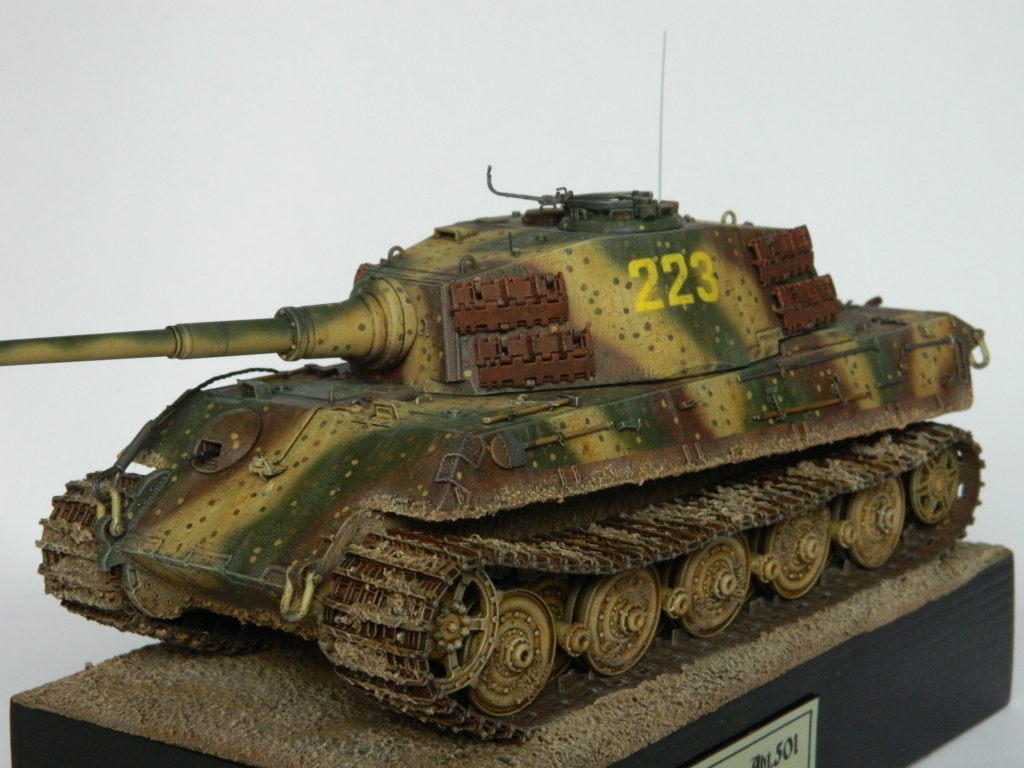 Tigre II Sd.Kfz 182. Meng 1/35. Fertig.  5326