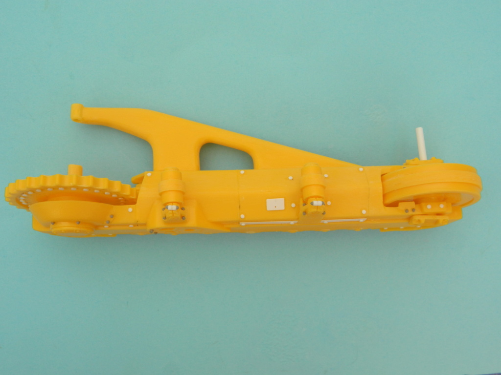 BULLDOZER CATERPILLAR DH-8. AMT 1/25. " Fini " . - Page 4 5618