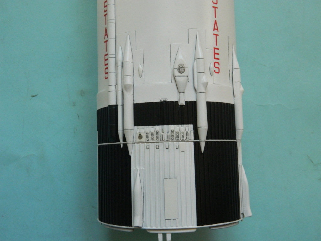 Saturn V [Revell 1/96°] de afx 8620