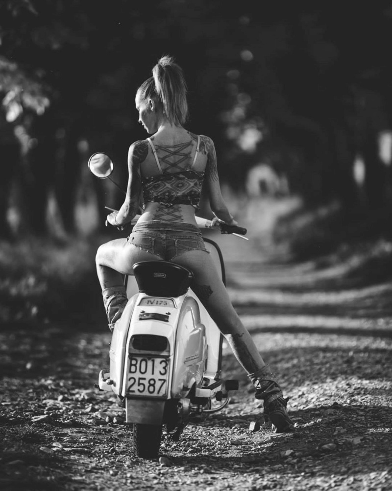 Babes & Bikes - Page 14 11680210