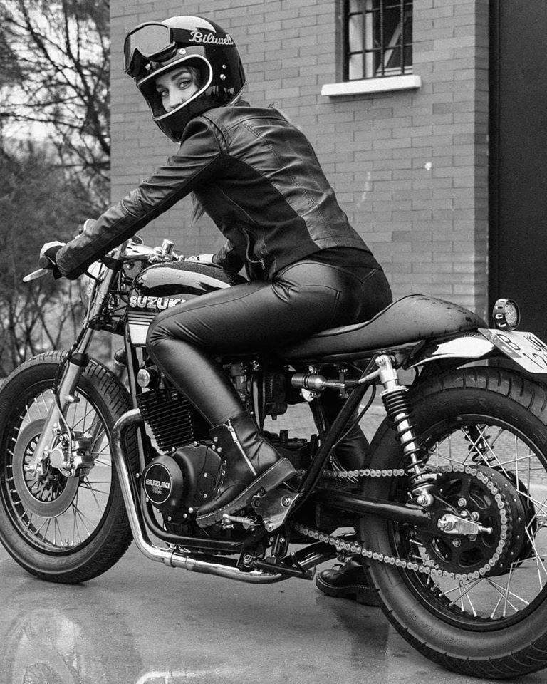 Babes & Bikes - Page 23 13070510