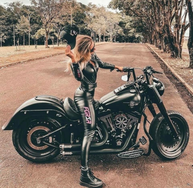 Babes & Bikes - Page 2 13282610
