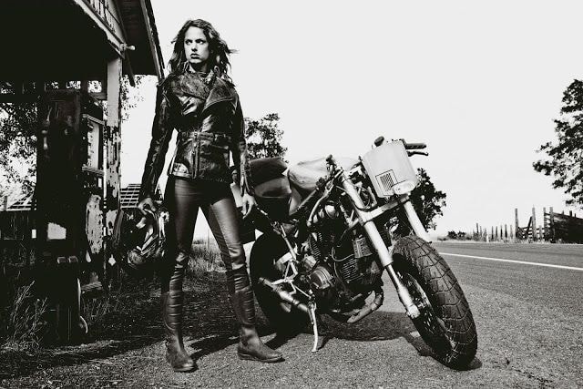 Babes & Bikes - Page 23 27026210