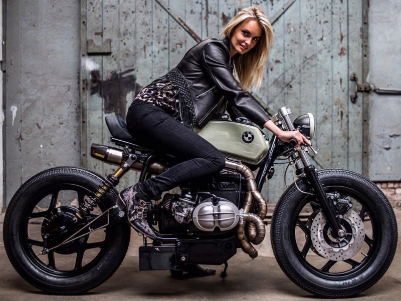 Babes & Bikes - Page 3 60359910