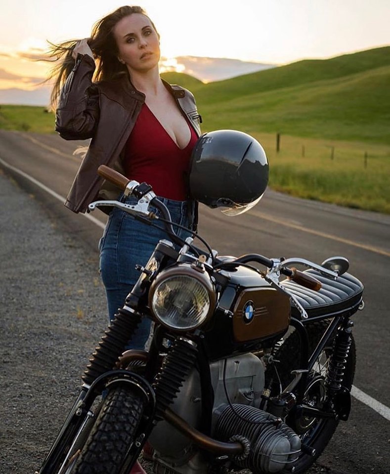 Babes & Bikes - Page 22 75366310