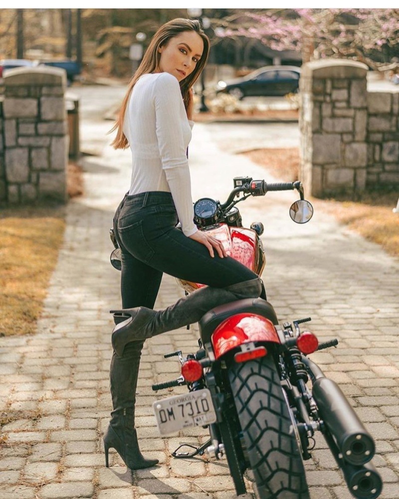 Babes & Bikes - Page 3 89638610