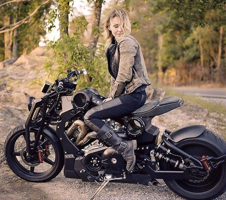 Babes & Bikes - Page 24 96266410