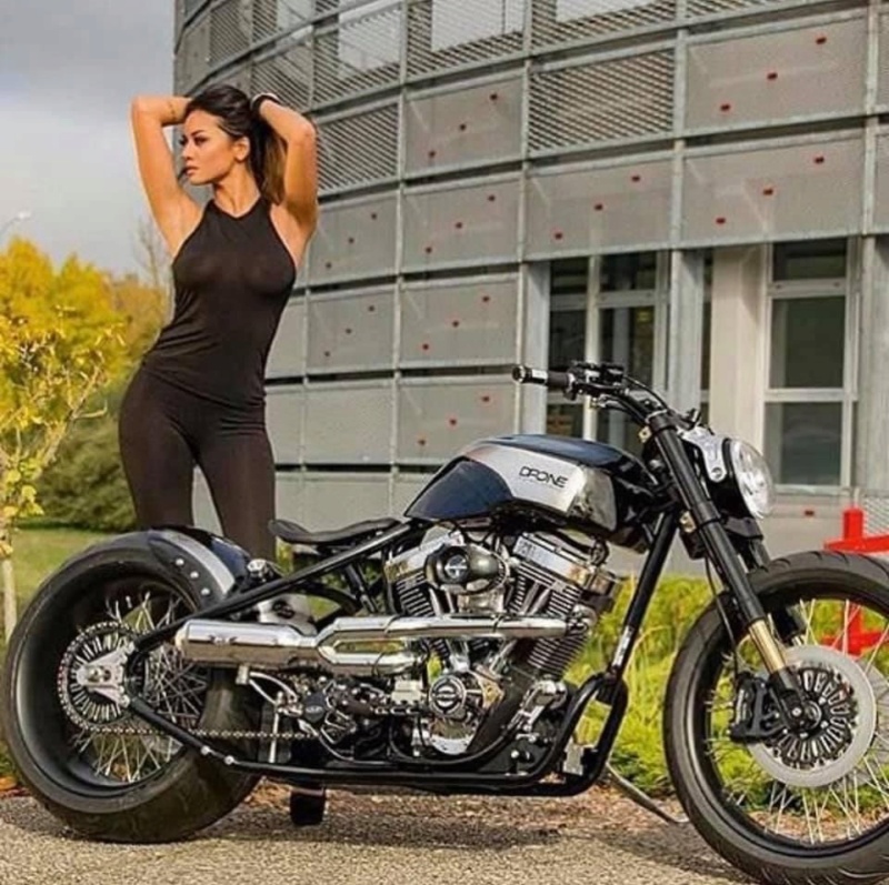 Babes & Bikes - Page 3 C53af910