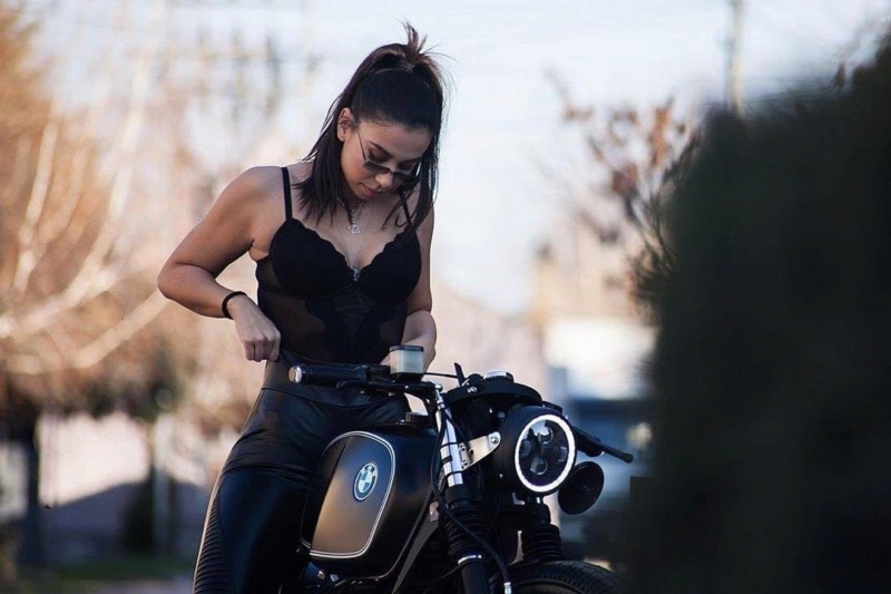 Babes & Bikes - Page 25 F44d2f10