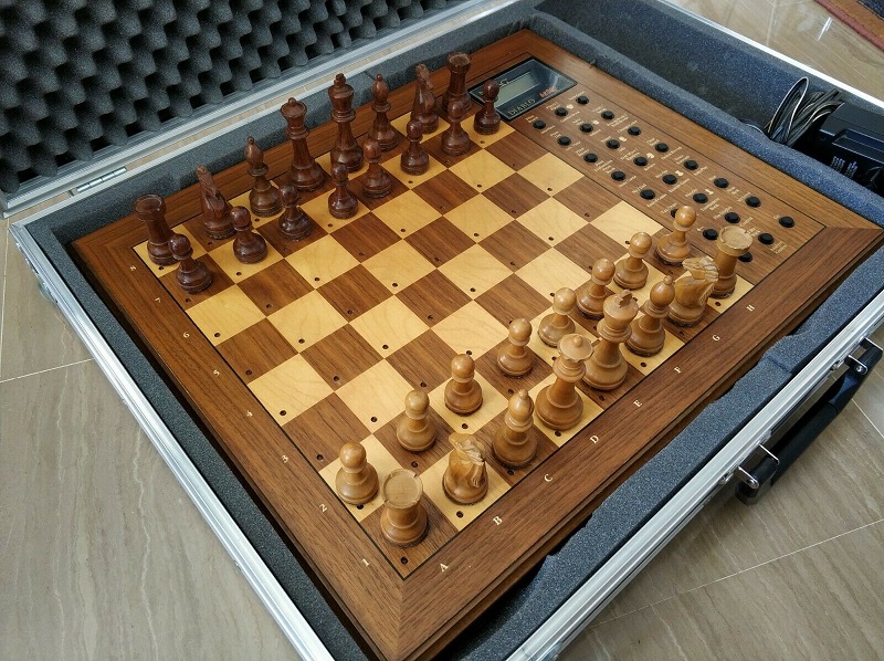 chess - [ebay] Ventes Aux Enchères d'Échecs Électroniques - Page 4 Novag_97