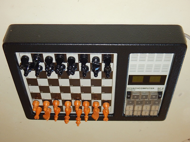 [DDR] Schachcompter SC2 mit Figuren Anleitung und Originalkarton Schach25