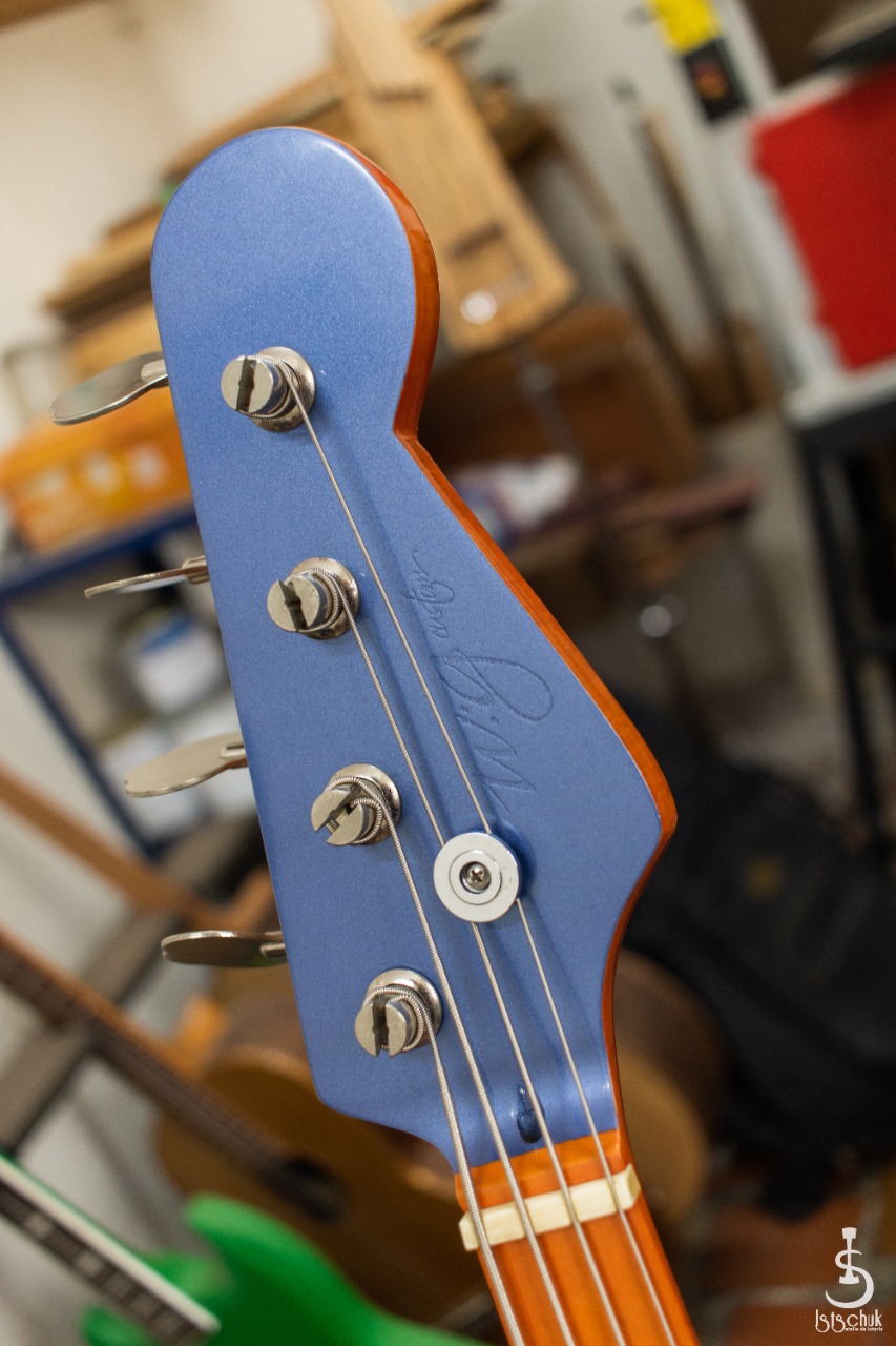 Reforma de Precision Bass feita pela IS Luteria de Curitiba B410