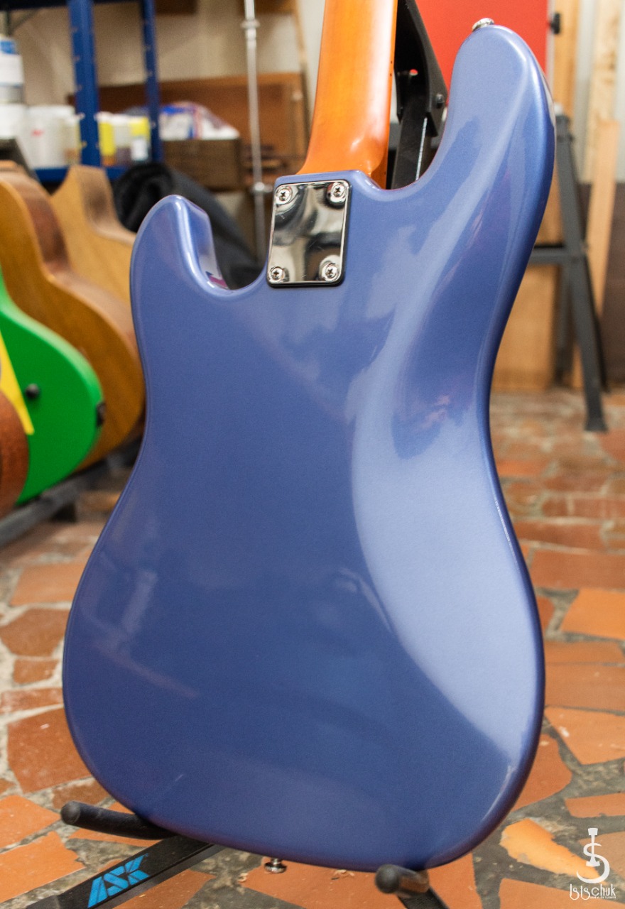 Reforma de Precision Bass feita pela IS Luteria de Curitiba B610