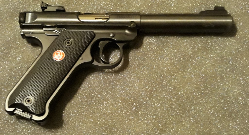 Ruger Mark IV Target -- my new toy Ruger_13