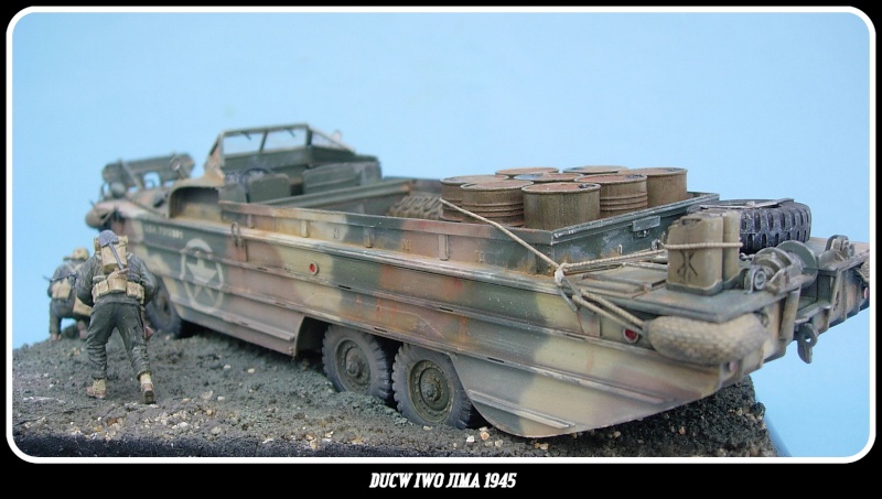 DUKW Iwo Jima 1/35 Italeri Dscn0039