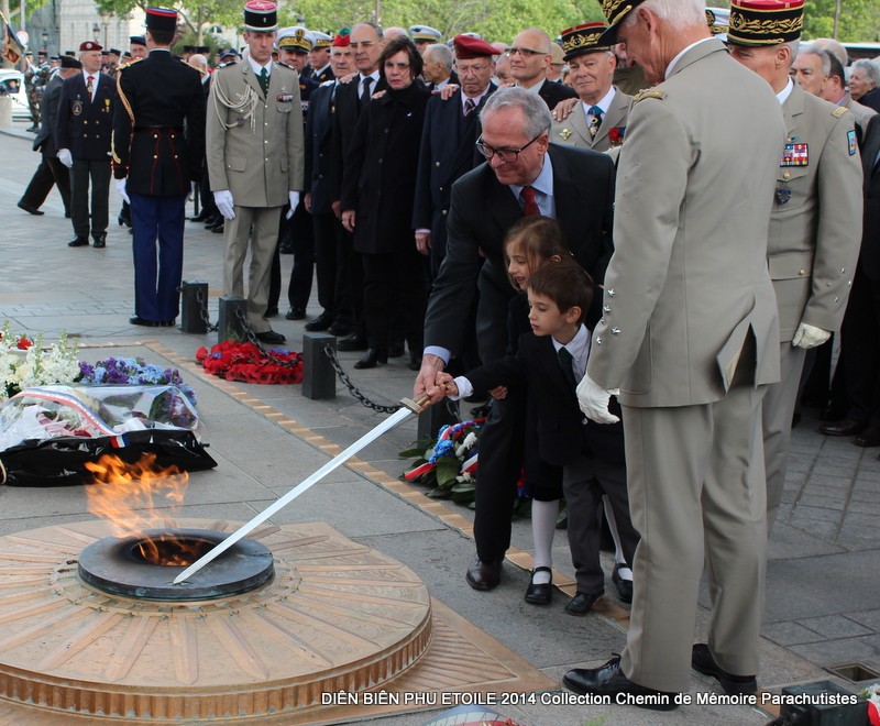 1954 - 2014 - 60° anniversaire de la Fin des combats de Diên Biên Phu Img_0413