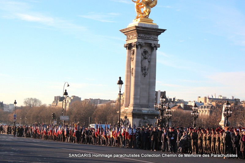 SANGARIS reportage hommage parisien Pont AlexandreIII parachutistes morts au champ d'honneur RCA Img_9810