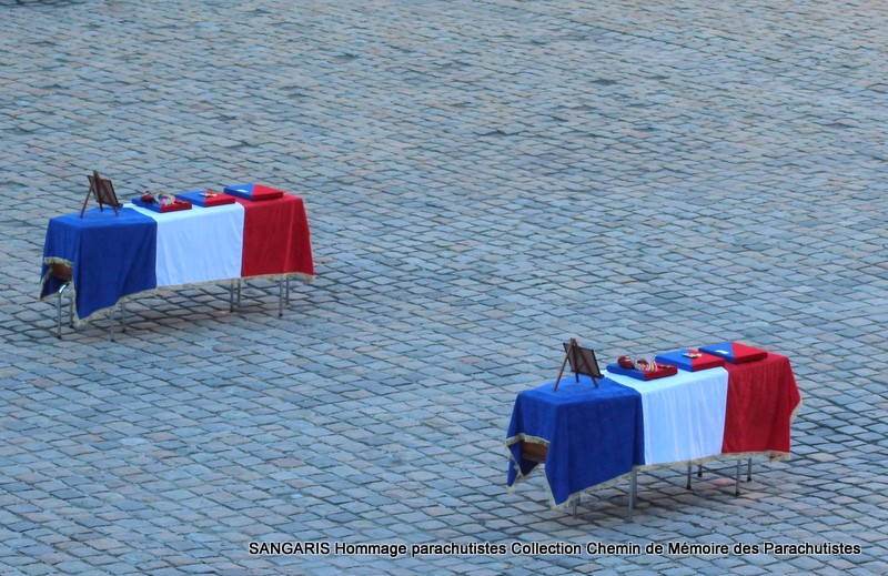 SANGARIS reportage hommage nationale INVALIDES parachutistes morts RCA en présence du Président de la République François Hollande Img_9929