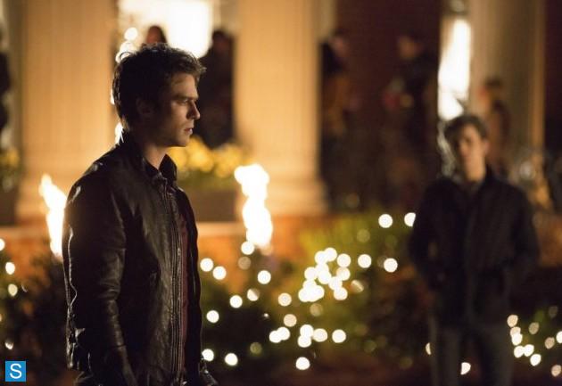 Photos promo TVD 70872-10