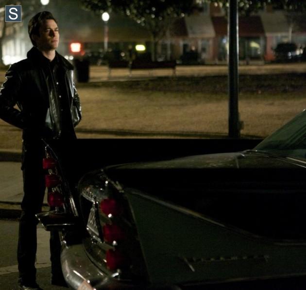 Photos promo TVD - Page 2 72005-10