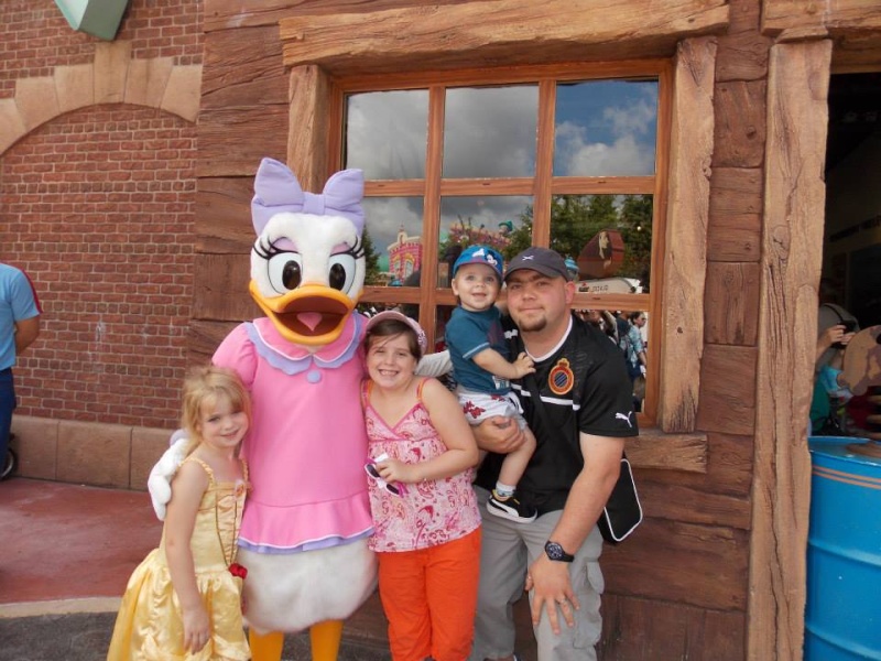 Vos photos avec les Personnages Disney - Page 3 10982310