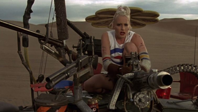 Tank Girl: Tank-g10