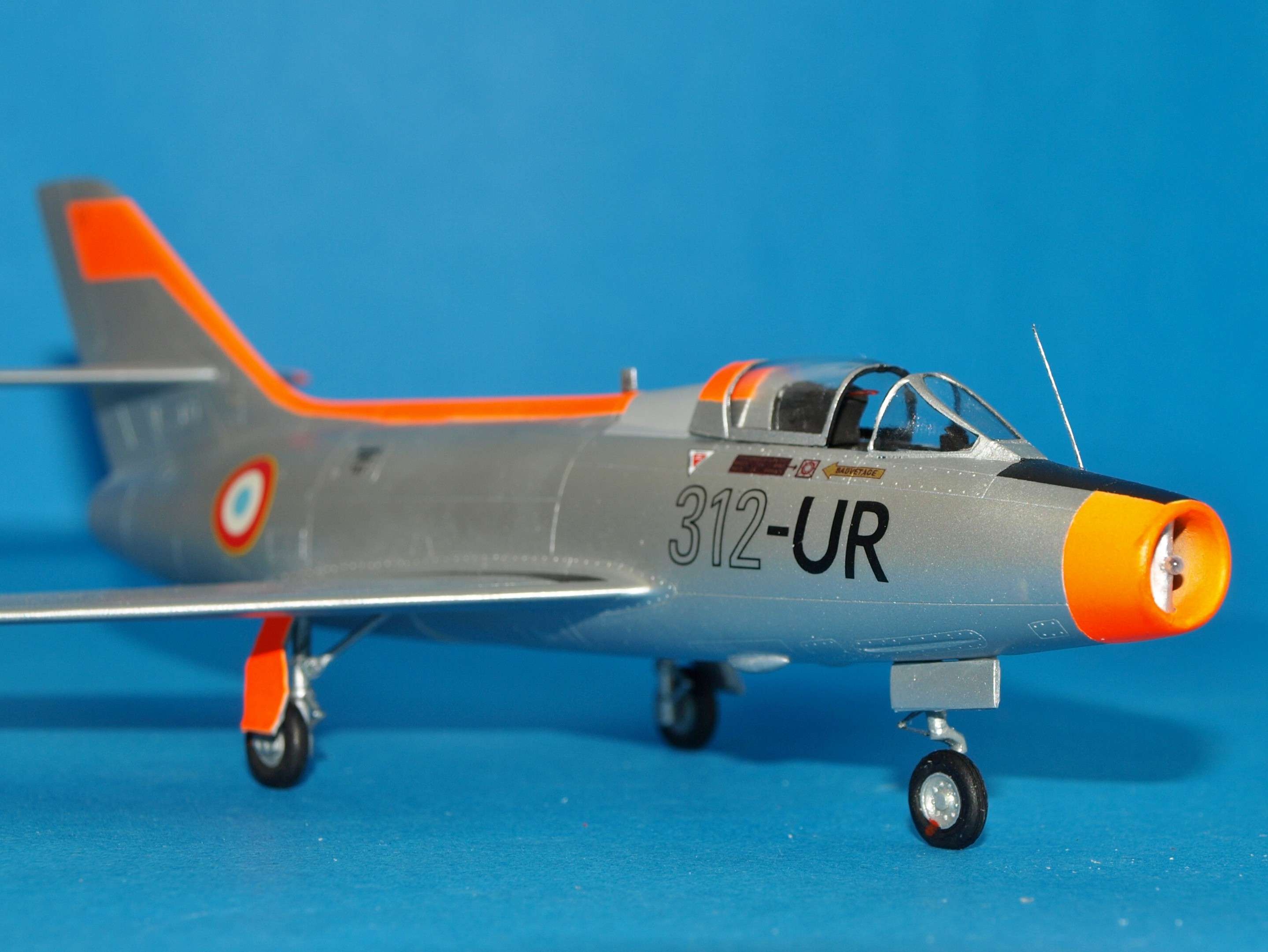 [Fighters Mag] Dassault Mystère IV A [AZUR-FROMM] 1/72 P1011730