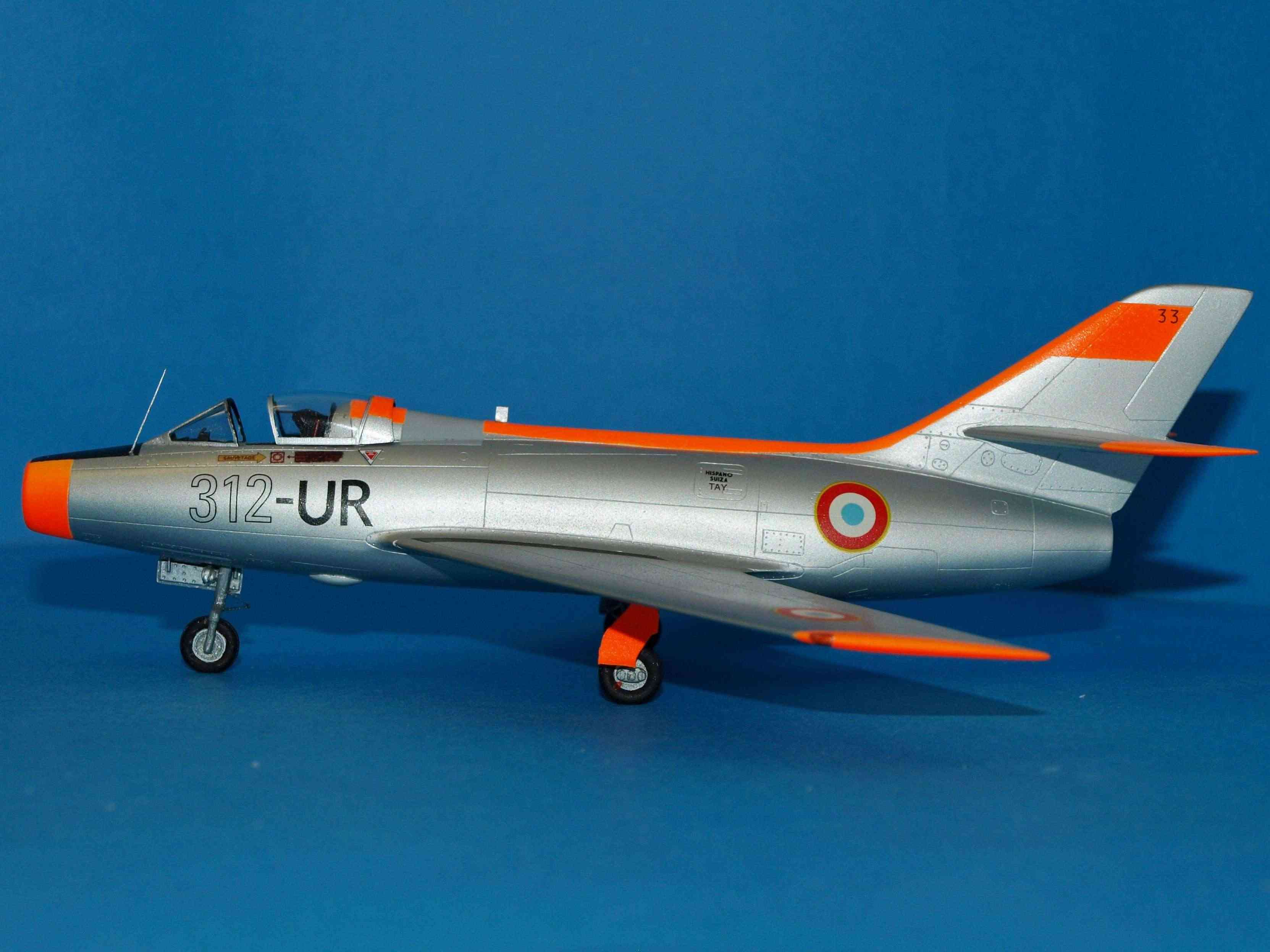 [Fighters Mag] Dassault Mystère IV A [AZUR-FROMM] 1/72 P1011733