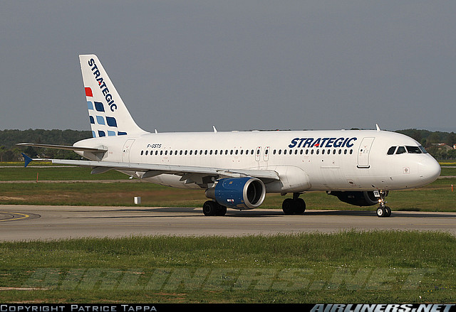 AIRBUS A320-211 STRATEGIC REVELL DACO F-RSIN 1/144 compagnies aériennes françaises d'hier et d'aujourd'hui pn52 18571010