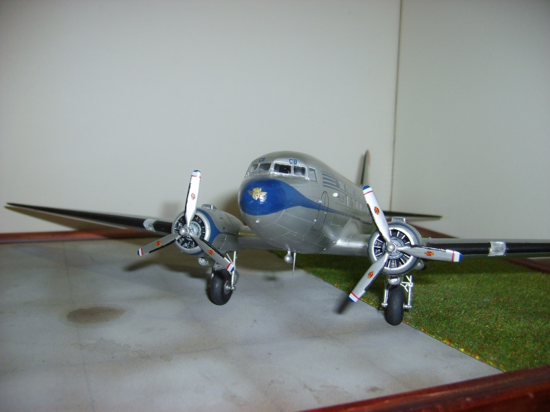 Dakota DC3 KLM Revell 1/72 S6001215