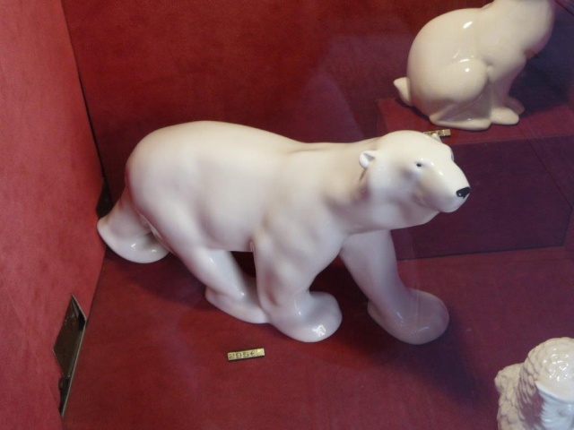 l'OURS dans la sculpture - Page 7 2013_165