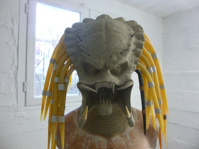 Tête de predator taille réelle P1010210