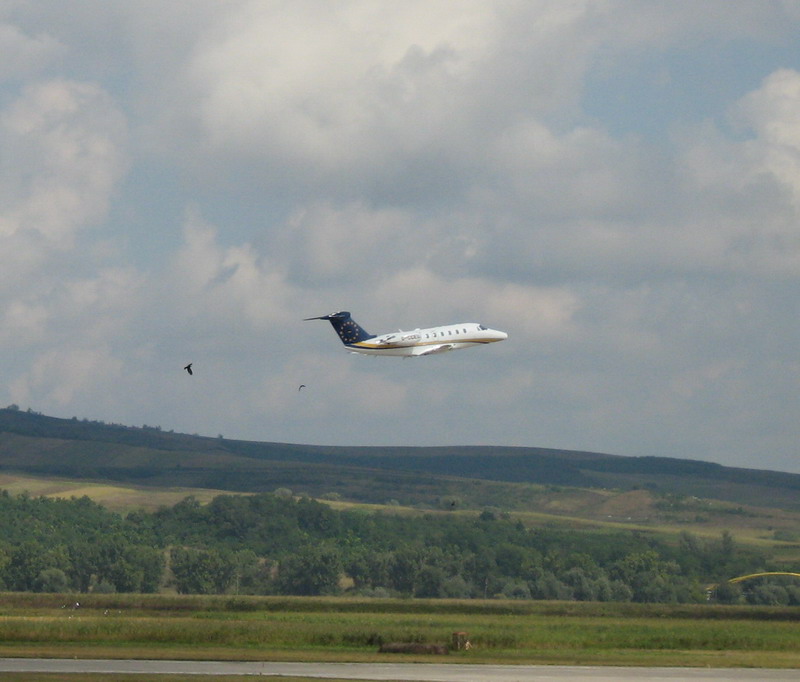 Aeroportul Targu-Mures (Transilvania) - 2008 - Pagina 2 Img_1110