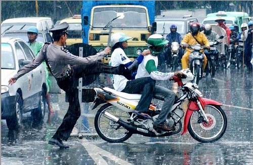 MOTO: Police Bike Rasain10