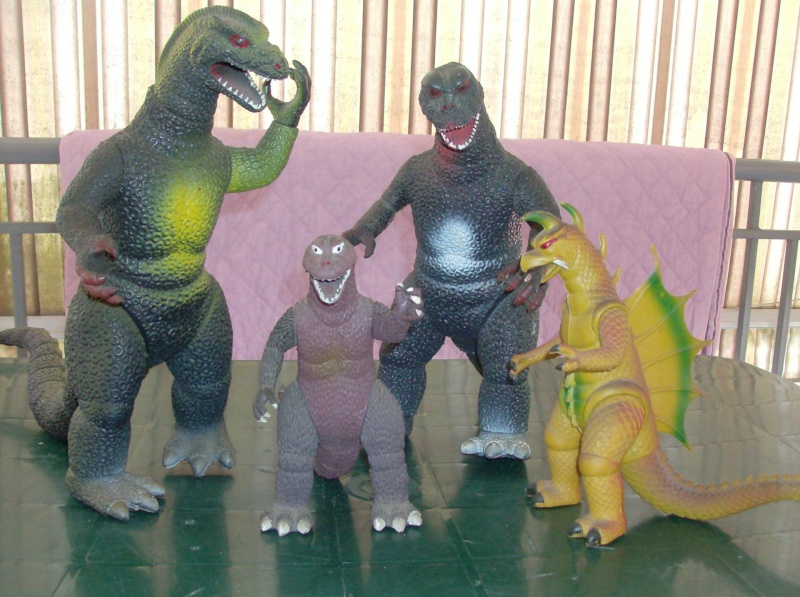 Godzilla o Gozzilla Lottone ! loose PREZZO SPEDITO !!! Hpim5013