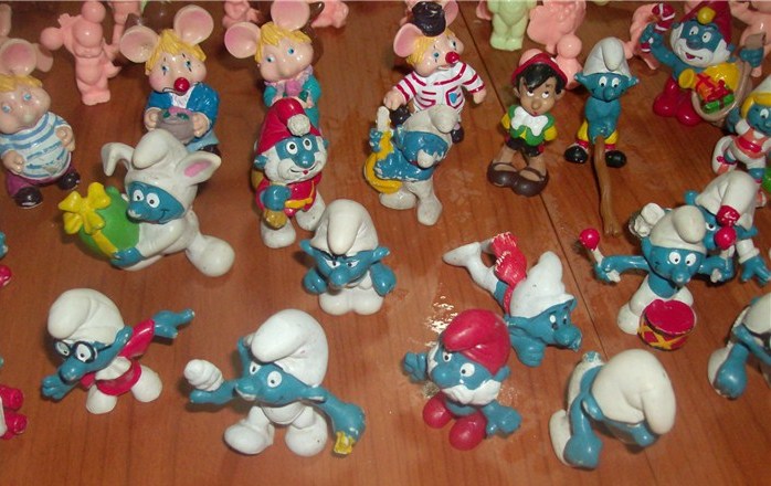 Puffi , Topo Gigio, Pinocchio Paciocchini , Cabbage , lotto di 64 pezzi anni 60 70 e 80 loose !! Hpim5033