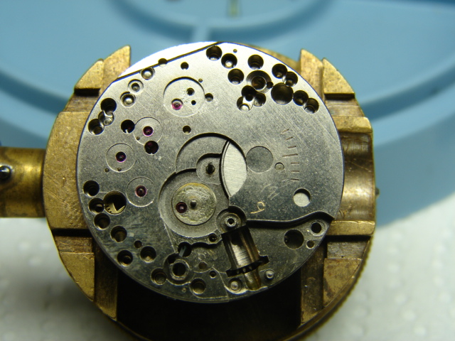 petit reportage sur la restauration d'une montre wyler incaflex superior   Dsc06320