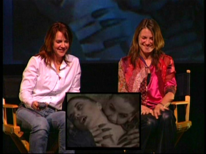 Lucy Lawless et Reneé O'Connor - Page 7 Pasade10
