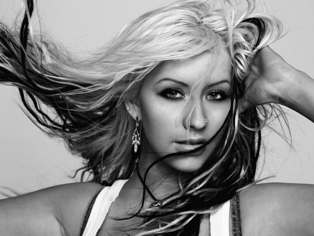 Christina Aguilera Christ10