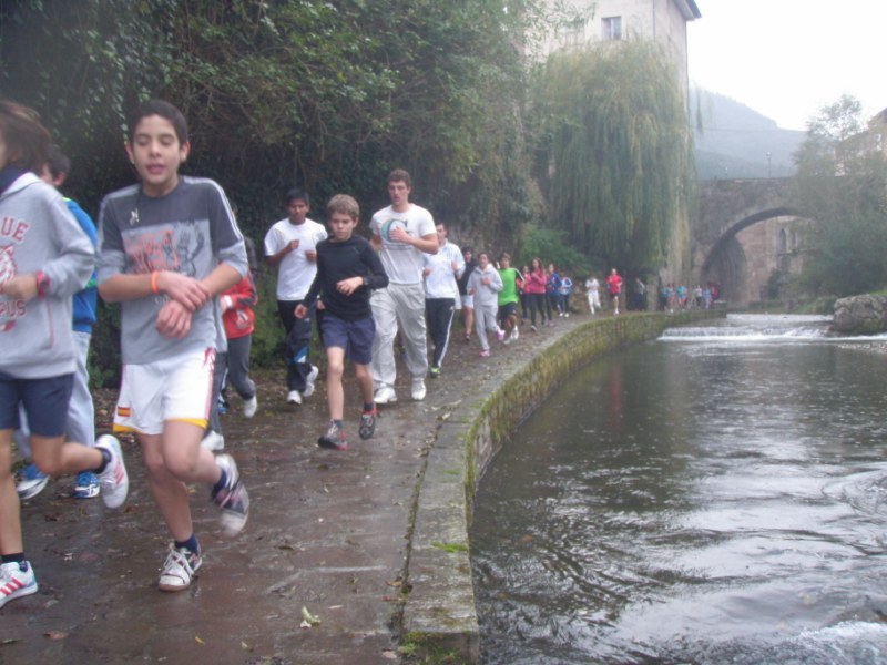 Carrera Solidaria 21-11-13 ONG Save the Children P1010113